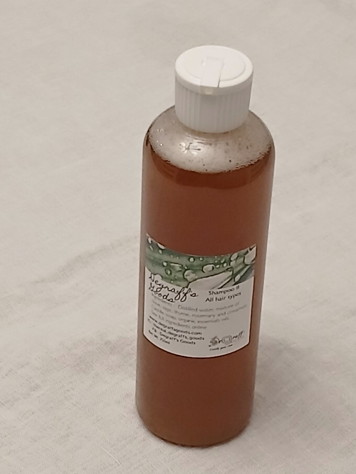 Producto para el cabello - Champú II (Todo tipo de cabello)